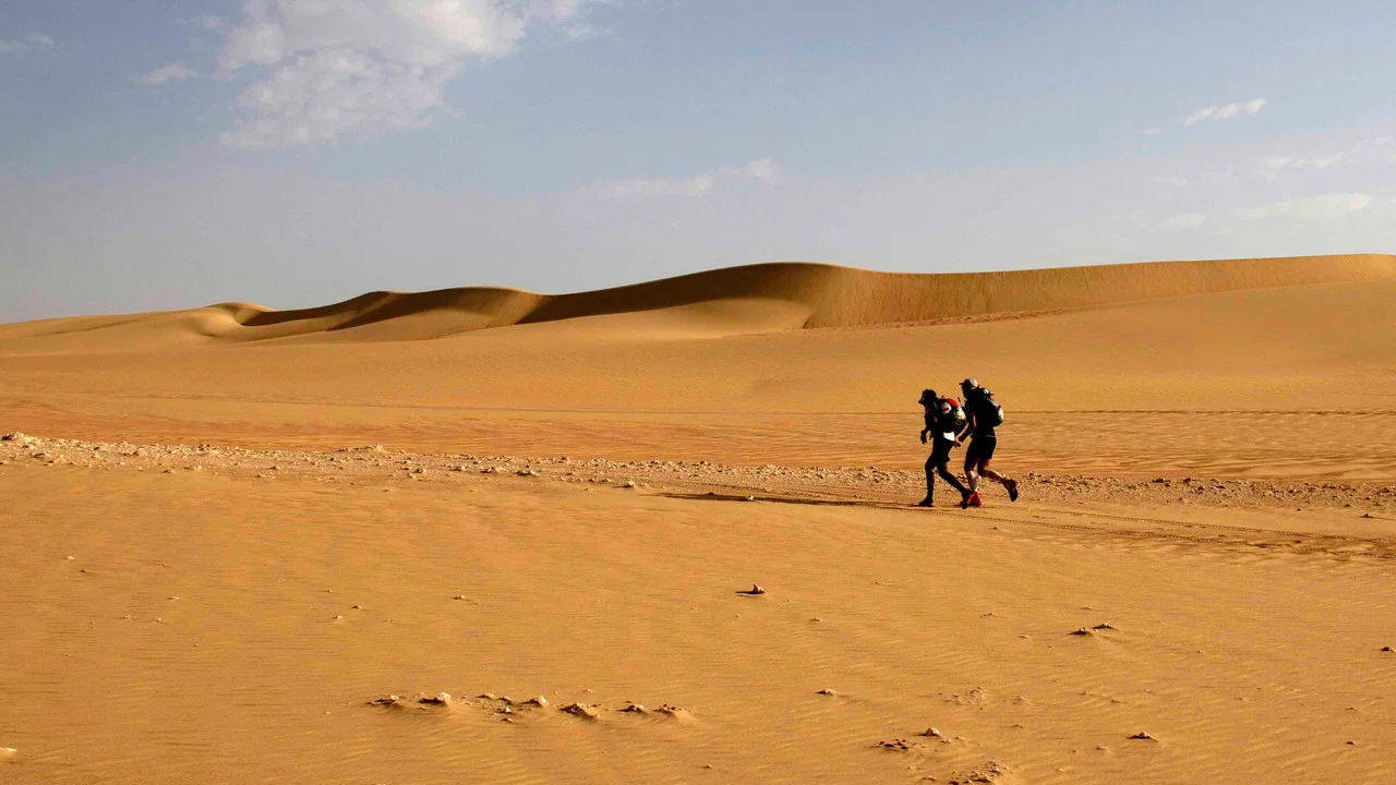 Desert Runners - 剧照