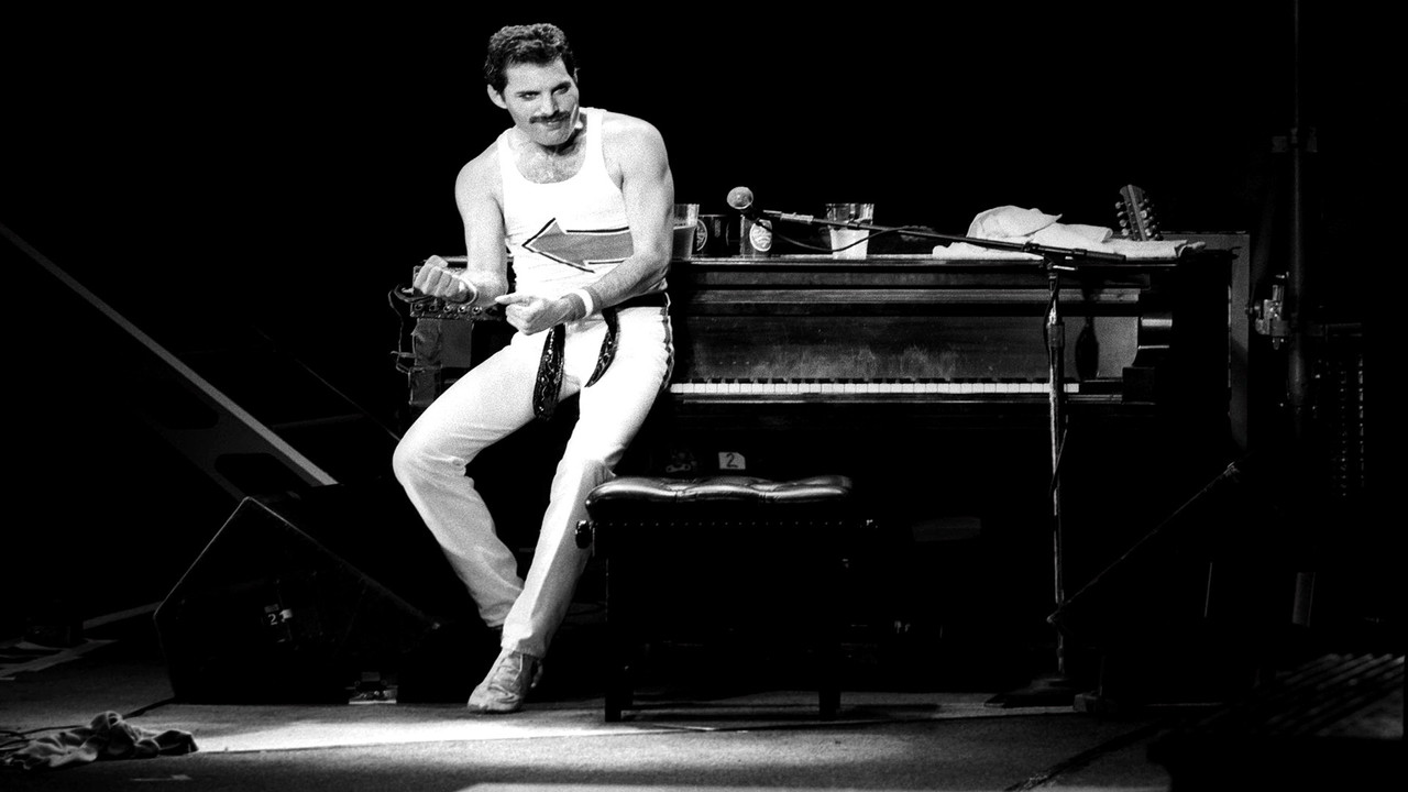 Queen on Fire: Live at the Bowl - 剧照