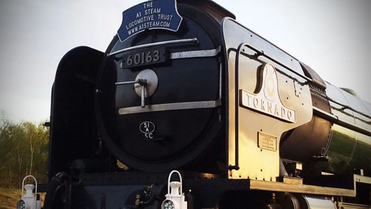 Tornado The 100mph Steam Engine - 剧照