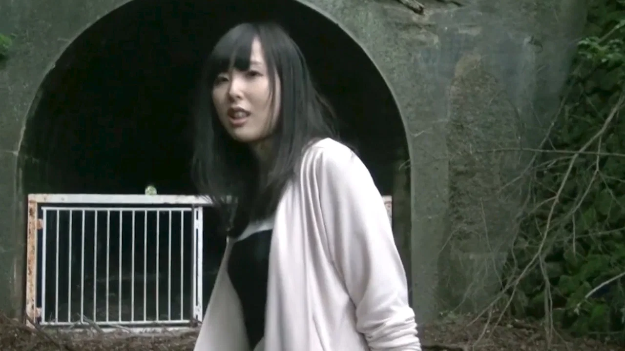 決して1人では見ないでください。 ガチ怖心霊動画 - 剧照