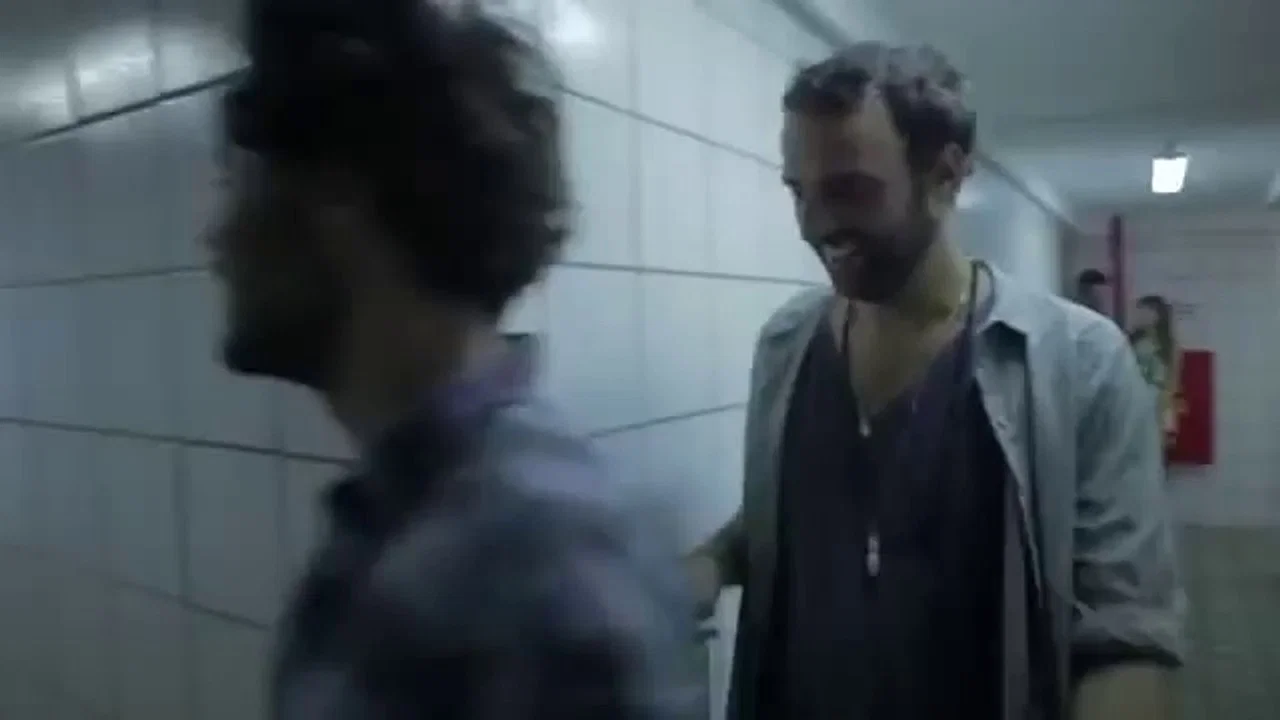 Al&eacute;m do que se V&ecirc; - 剧照