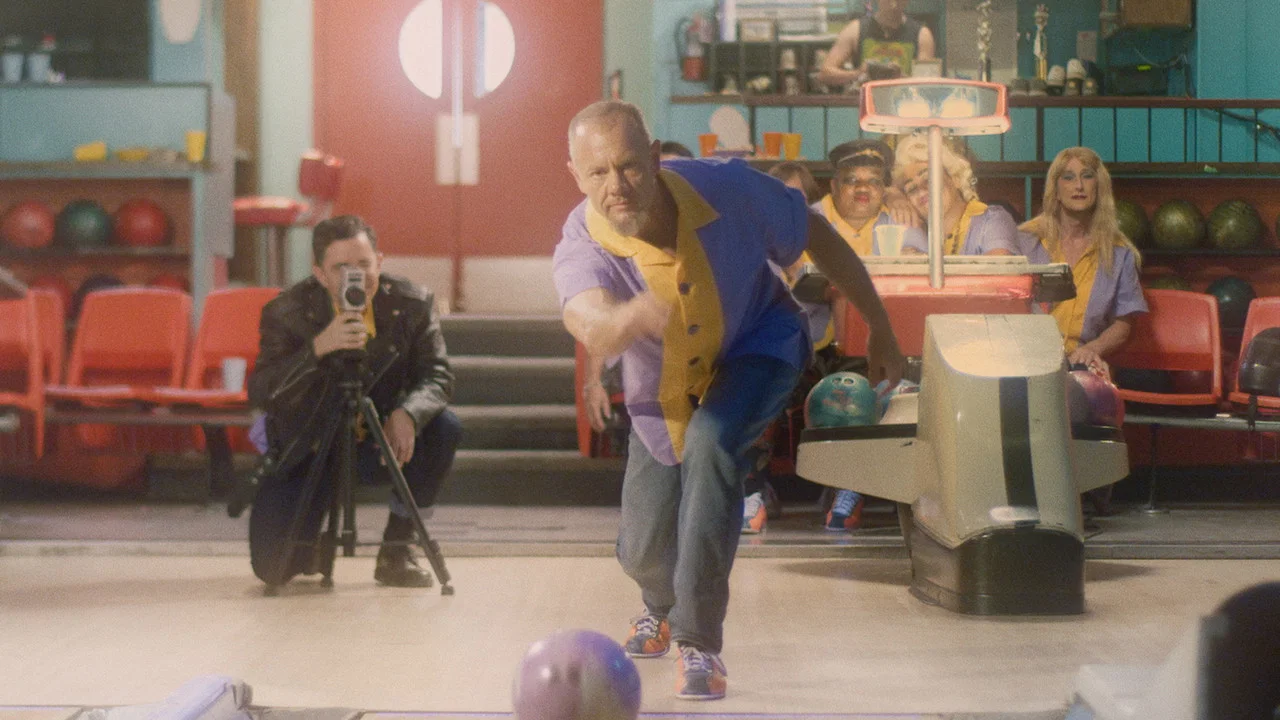 Death and Bowling - 剧照
