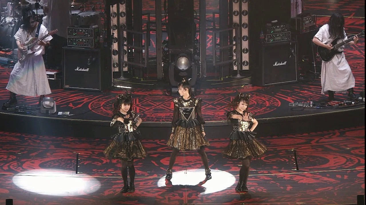 BABYMETAL Live at Tokyo Dome - WORLD TOUR 2016 - LEGEND - METAL RESISTANCE - Red Night - 剧照