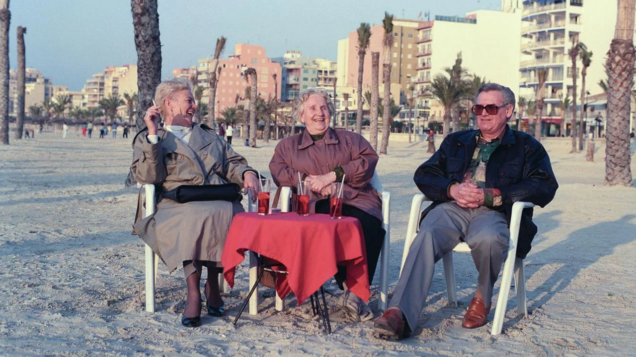 Alltagsgeschichte &ndash; Meine Oma f&auml;hrt im Winter nach Mallorca - 剧照