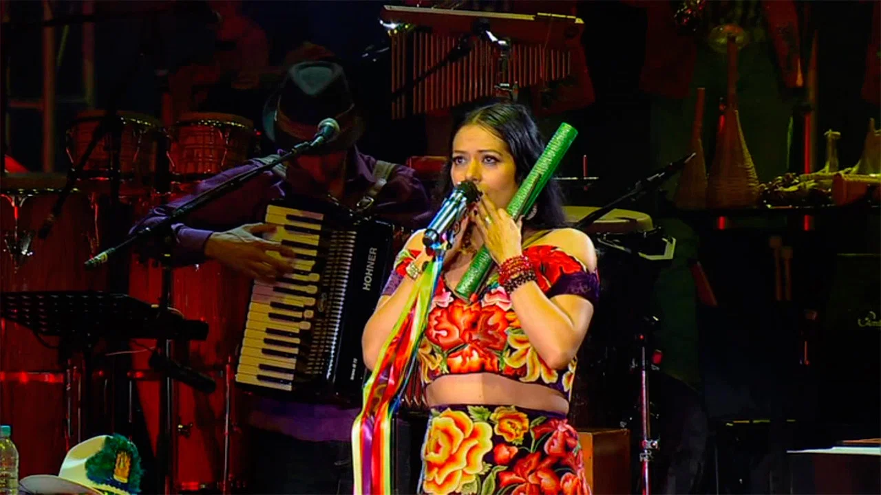 Lila Downs  - Pecados y Milagros - 剧照