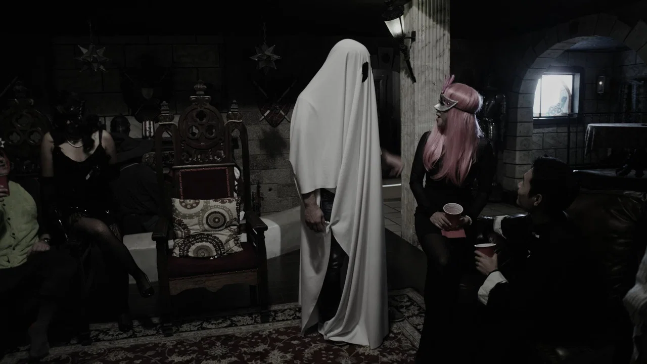 Fortune Defies Death - 剧照