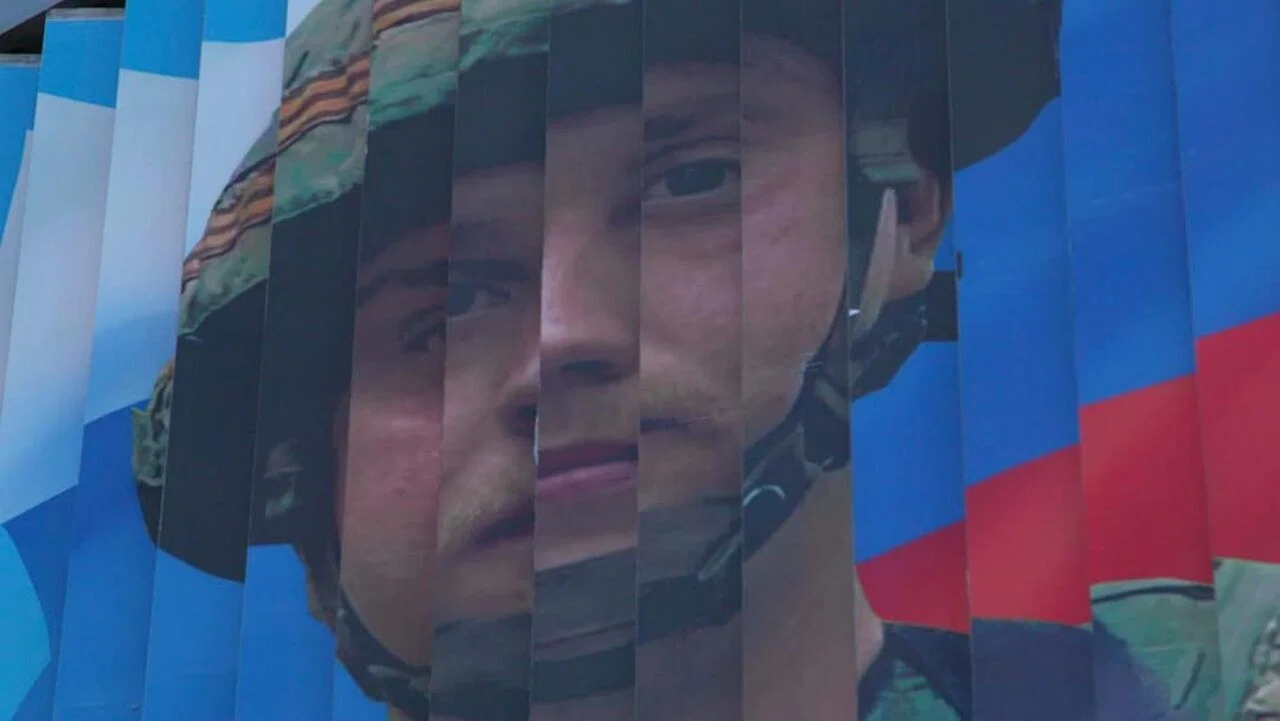 Russians at War - 剧照