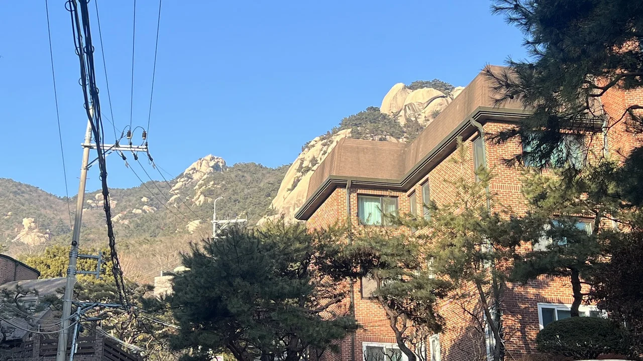 이사 - 剧照