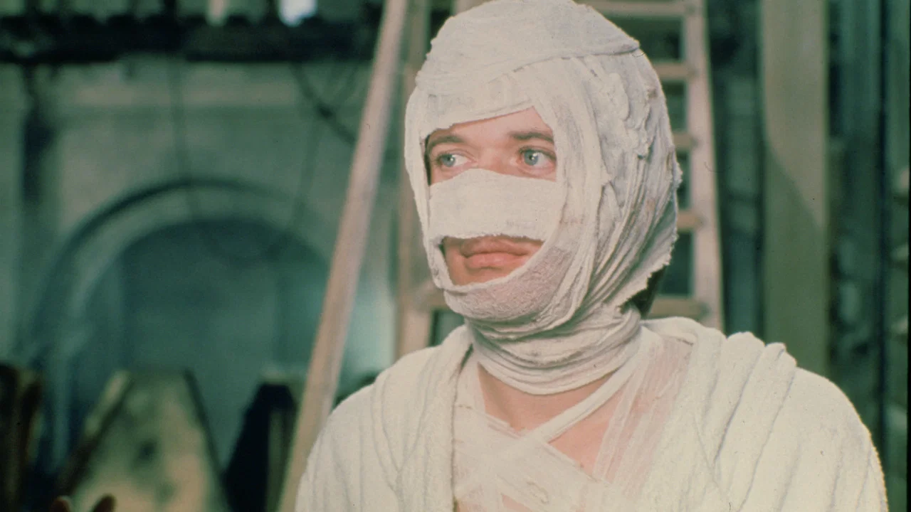 Frankenstein: The True Story - 剧照