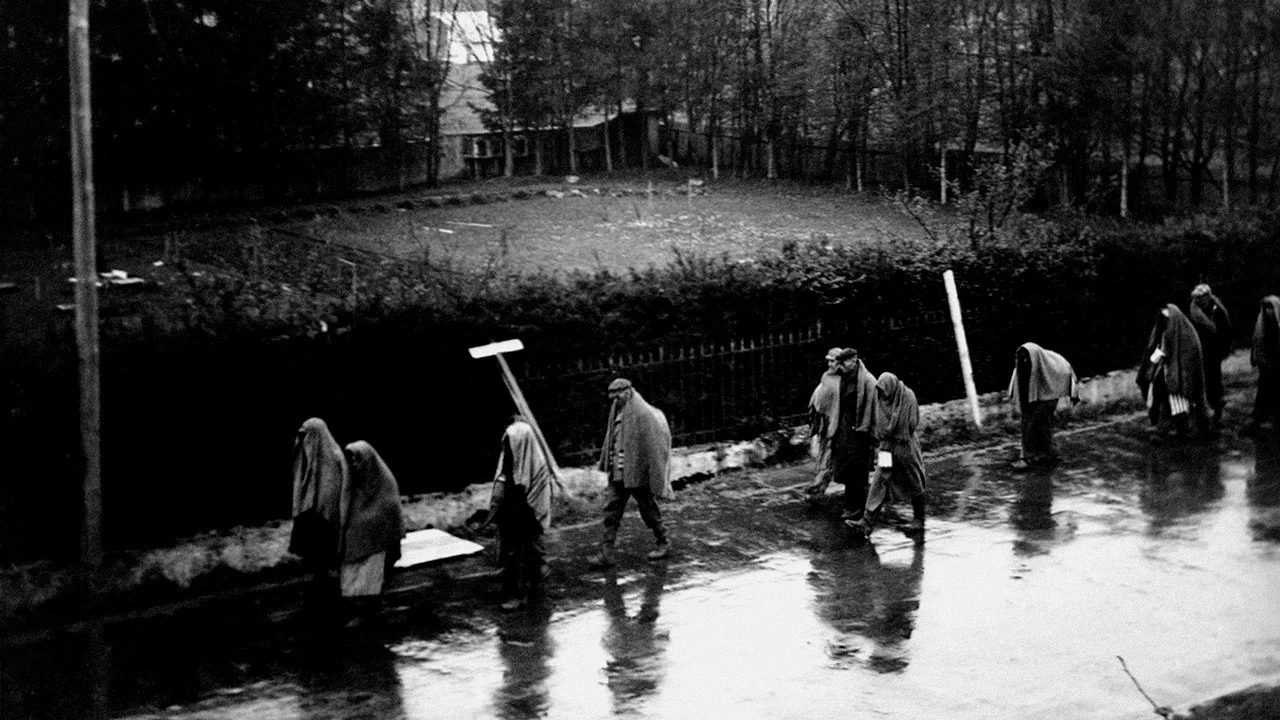 Les Marches de la mort - 剧照