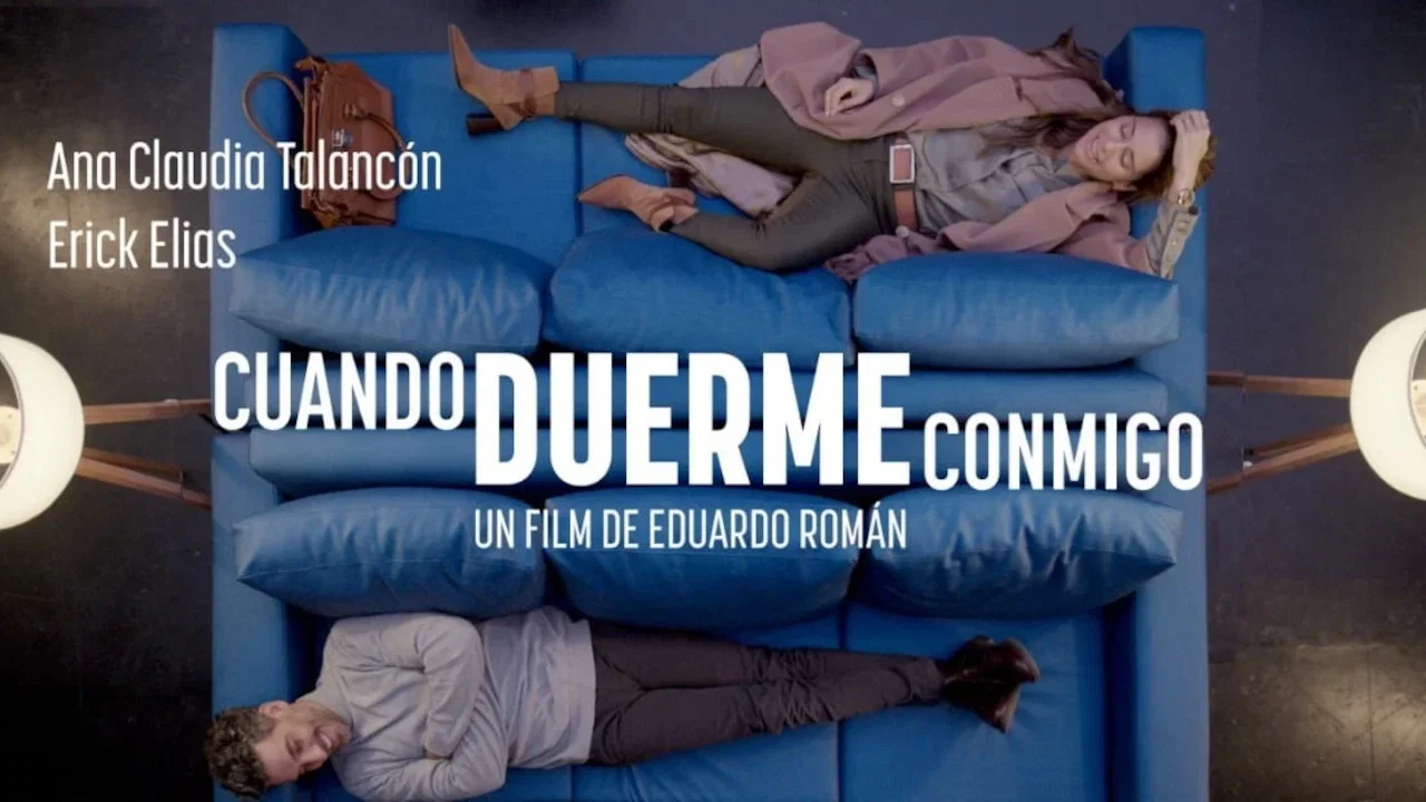 Cuando Duerme Conmigo - 剧照