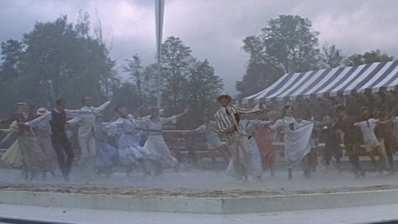 Half a Sixpence - 剧照