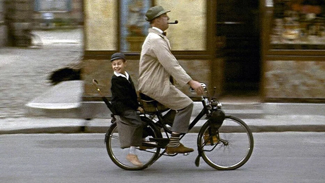 Jacques Tati, tomb&eacute; de la lune - 剧照