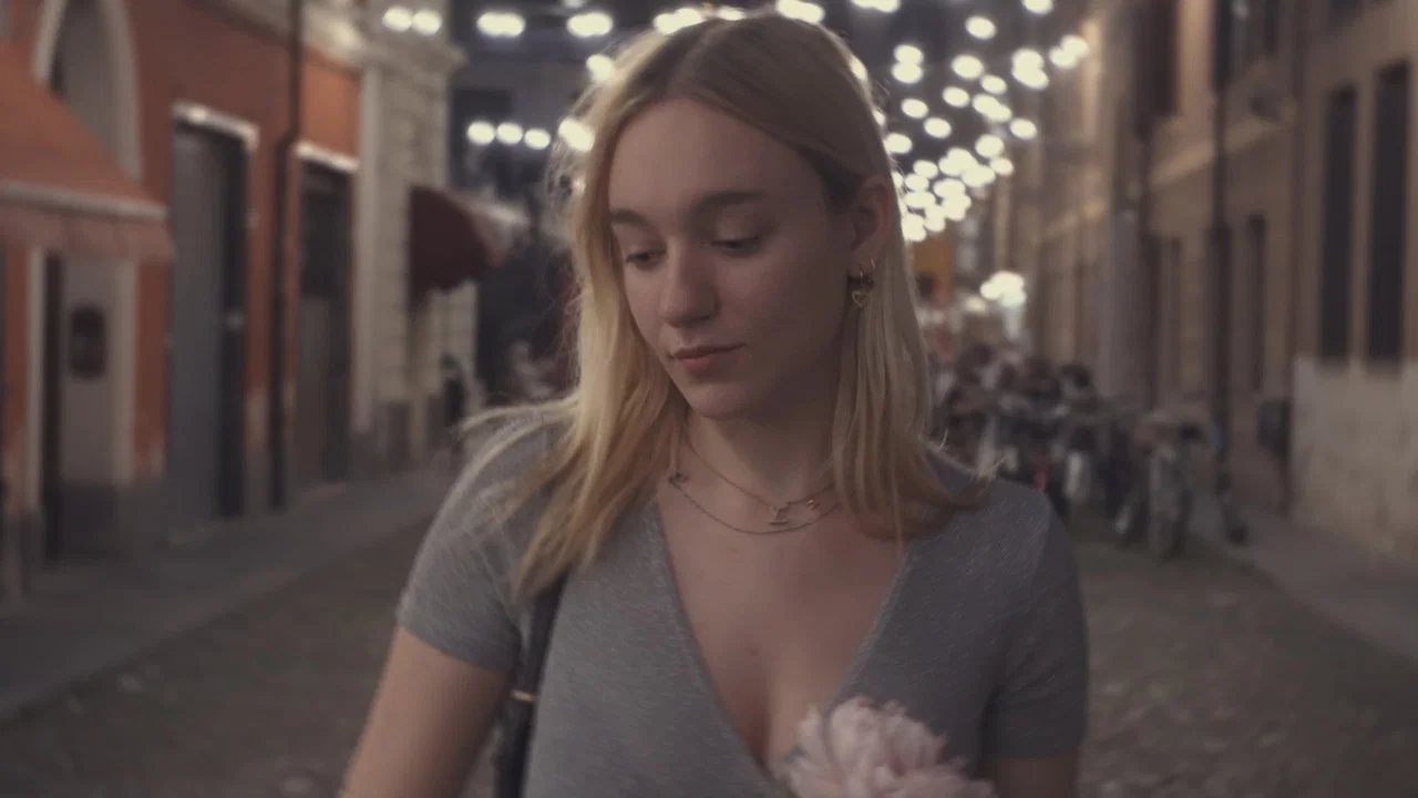 Dolce Far Niente (Sweet Doing Nothing) - 剧照