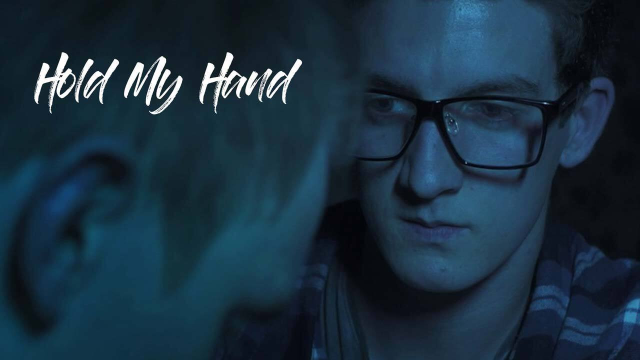 Hold My Hand - 剧照
