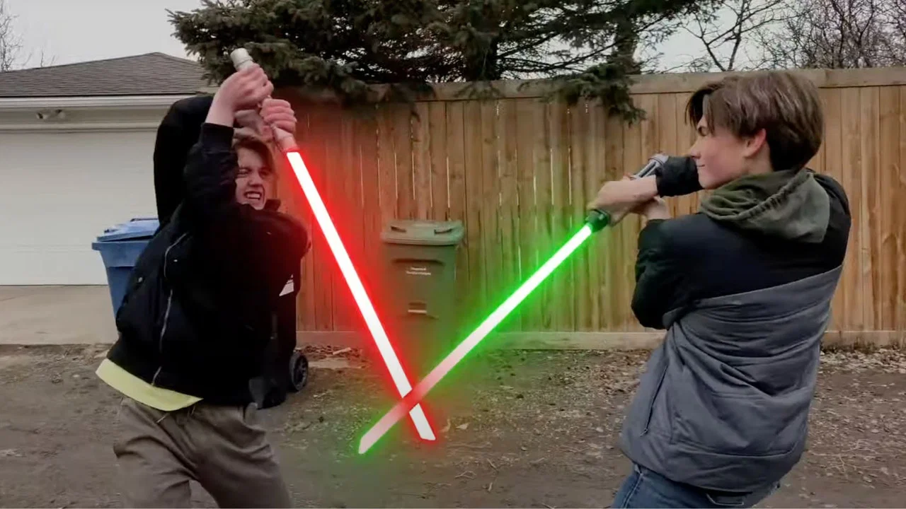 Finger Lickin the SHOW - "The Hater" - 剧照