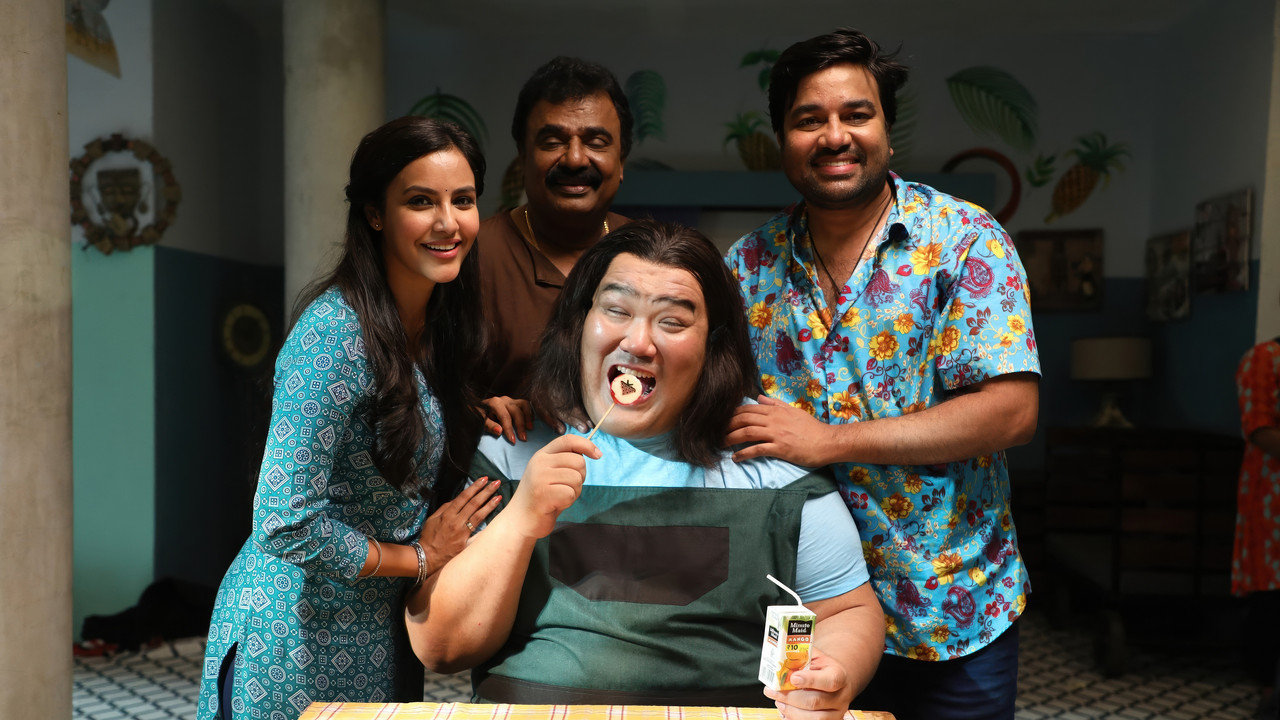 சுமோ - 剧照