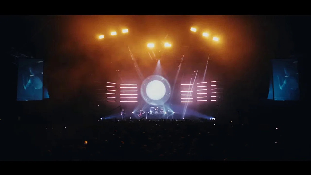 Holy Ghost - 剧照