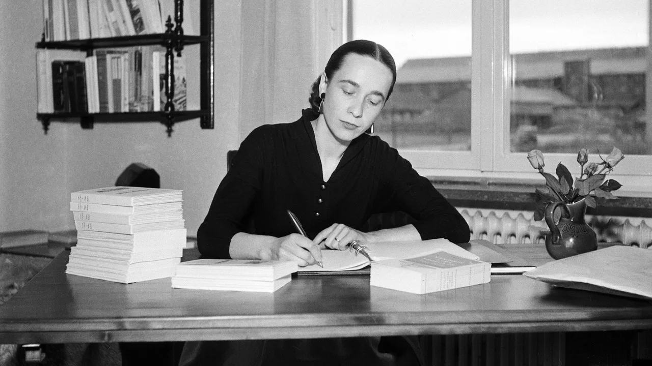 Sara med allt sitt v&auml;sen - 剧照