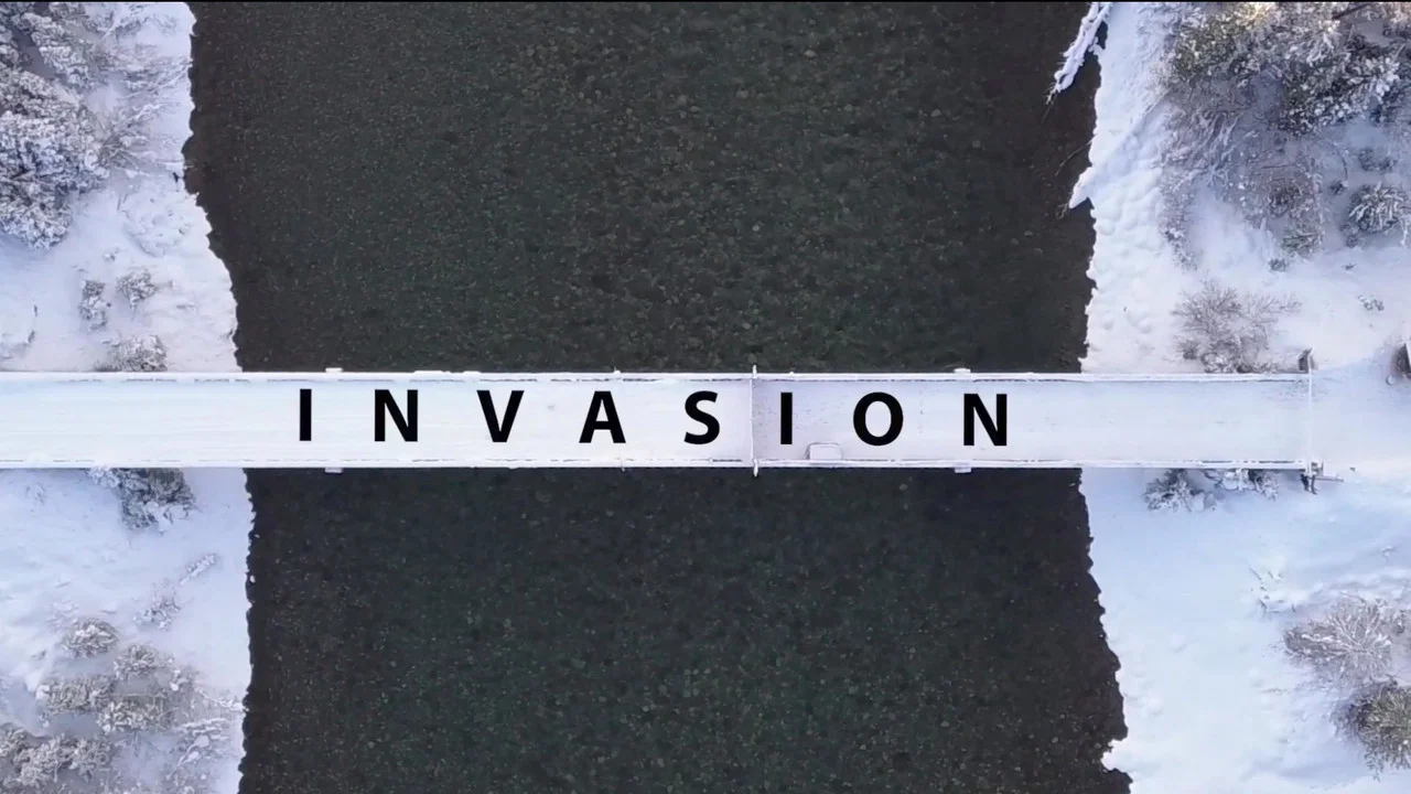 Invasion - 剧照