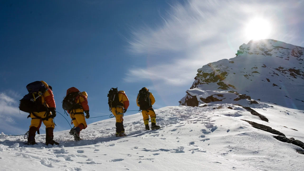 Miracle on Everest - 剧照