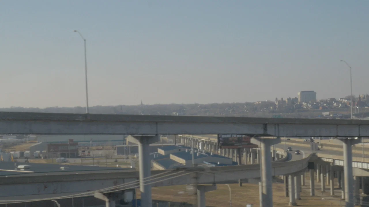 Guide to a Midwest Hometown - 剧照