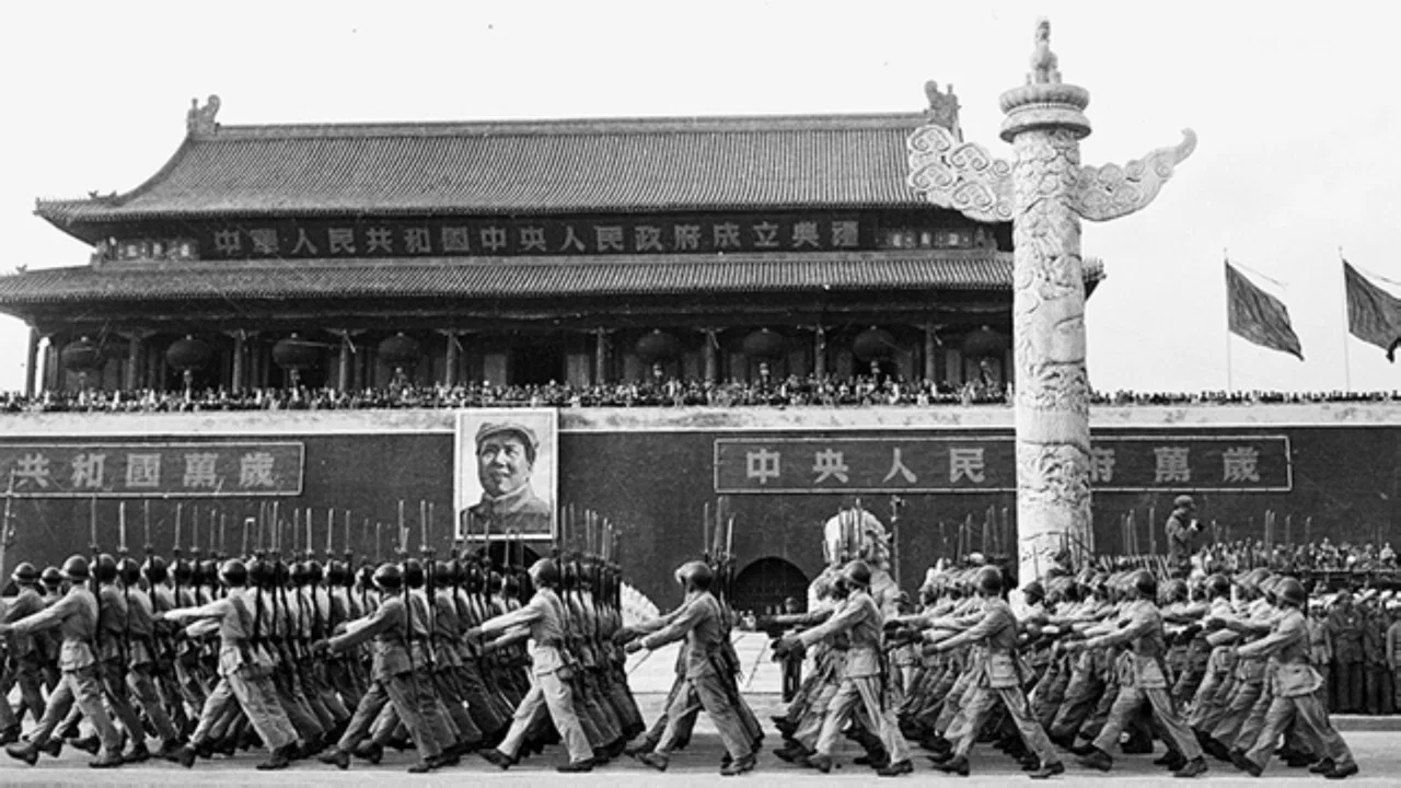 庆祝中华人民共和国中央人民政府成立典礼 - 剧照