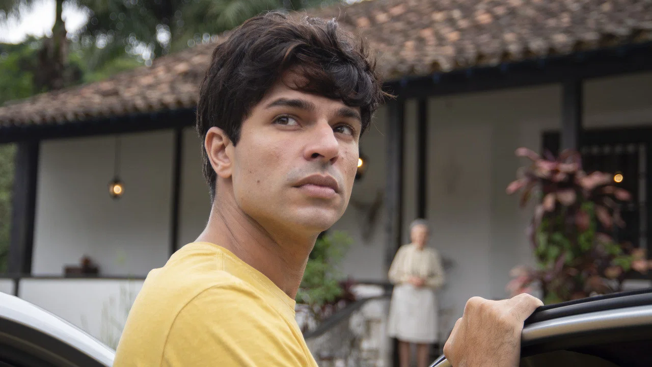 A Heran&ccedil;a - 剧照