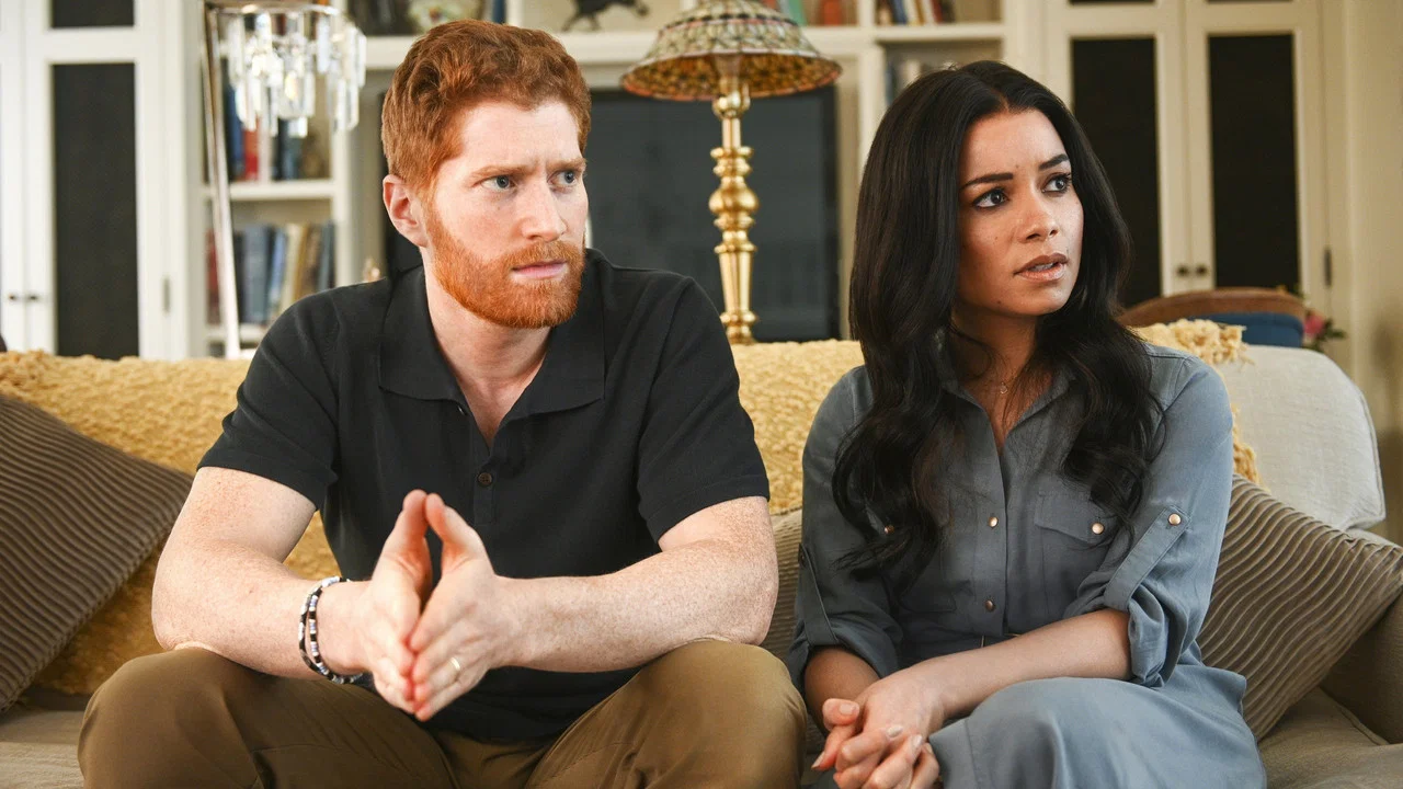 Harry and Meghan: Escaping the Palace - 剧照