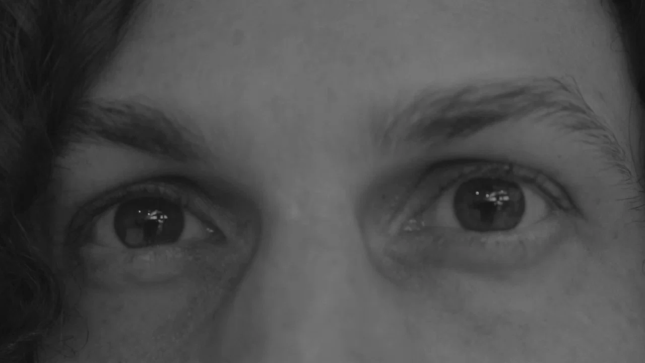 TEMPO - 剧照