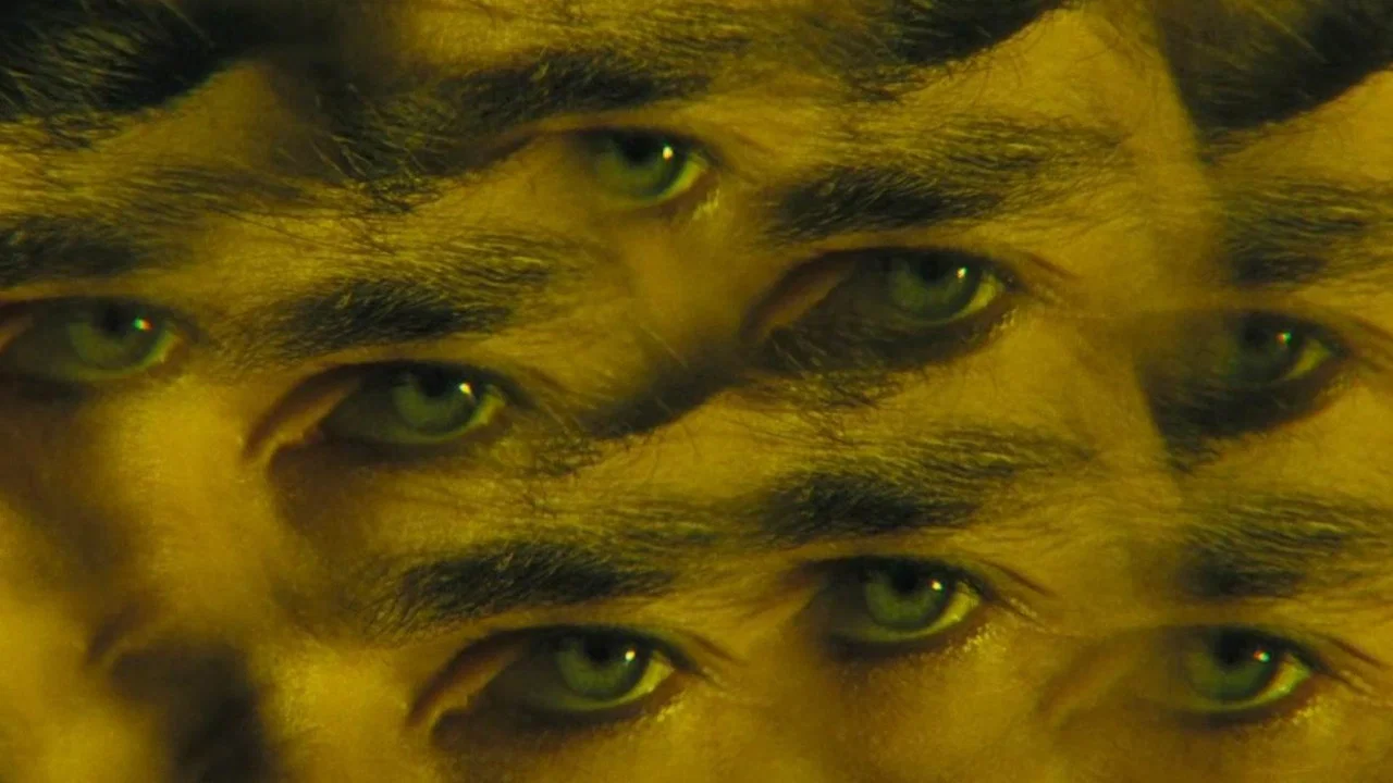 女囚犯 - 剧照
