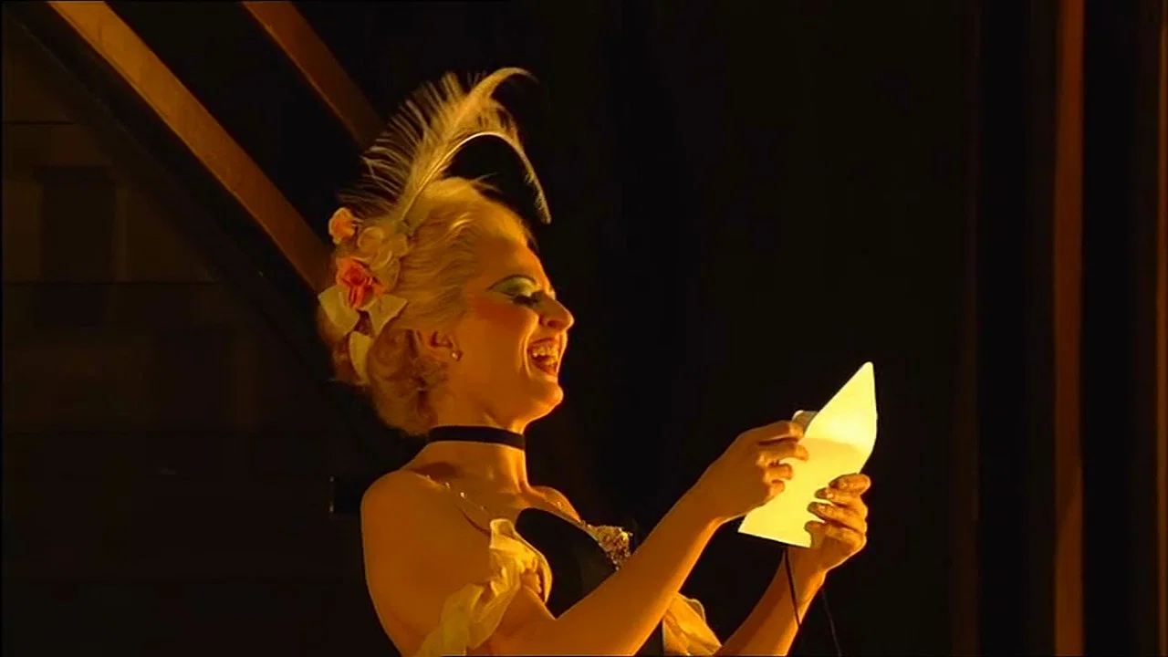 Strauss II: Die Fledermaus - 剧照
