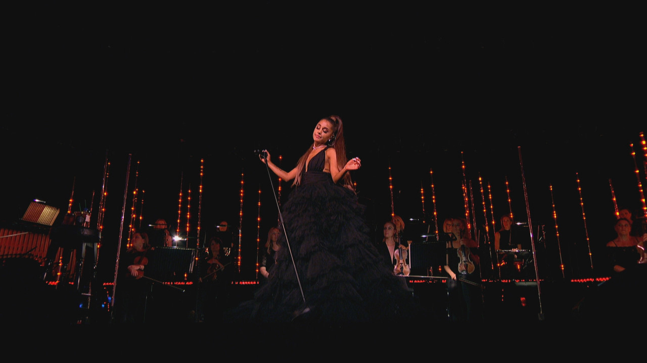 Ariana Grande at the BBC - 剧照