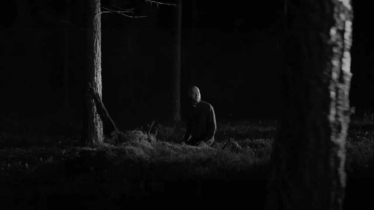 Burial - 剧照