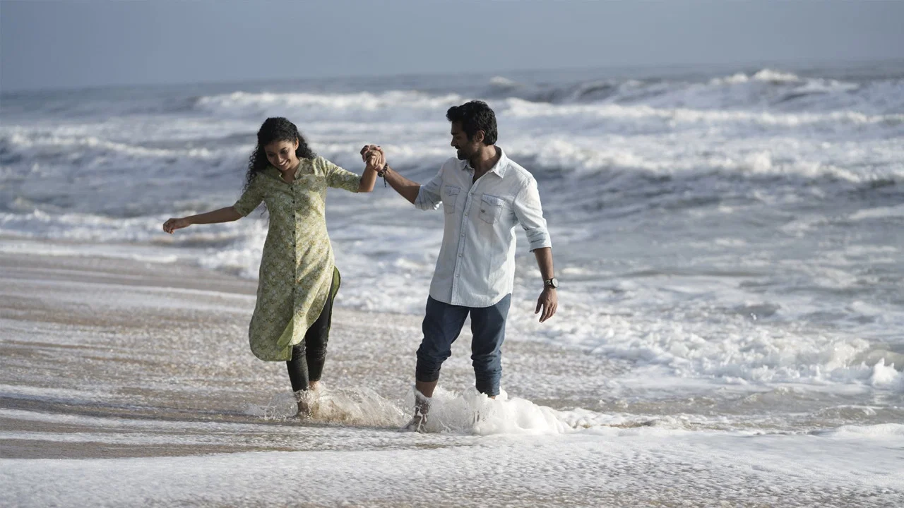 ഹെലൻ - 剧照