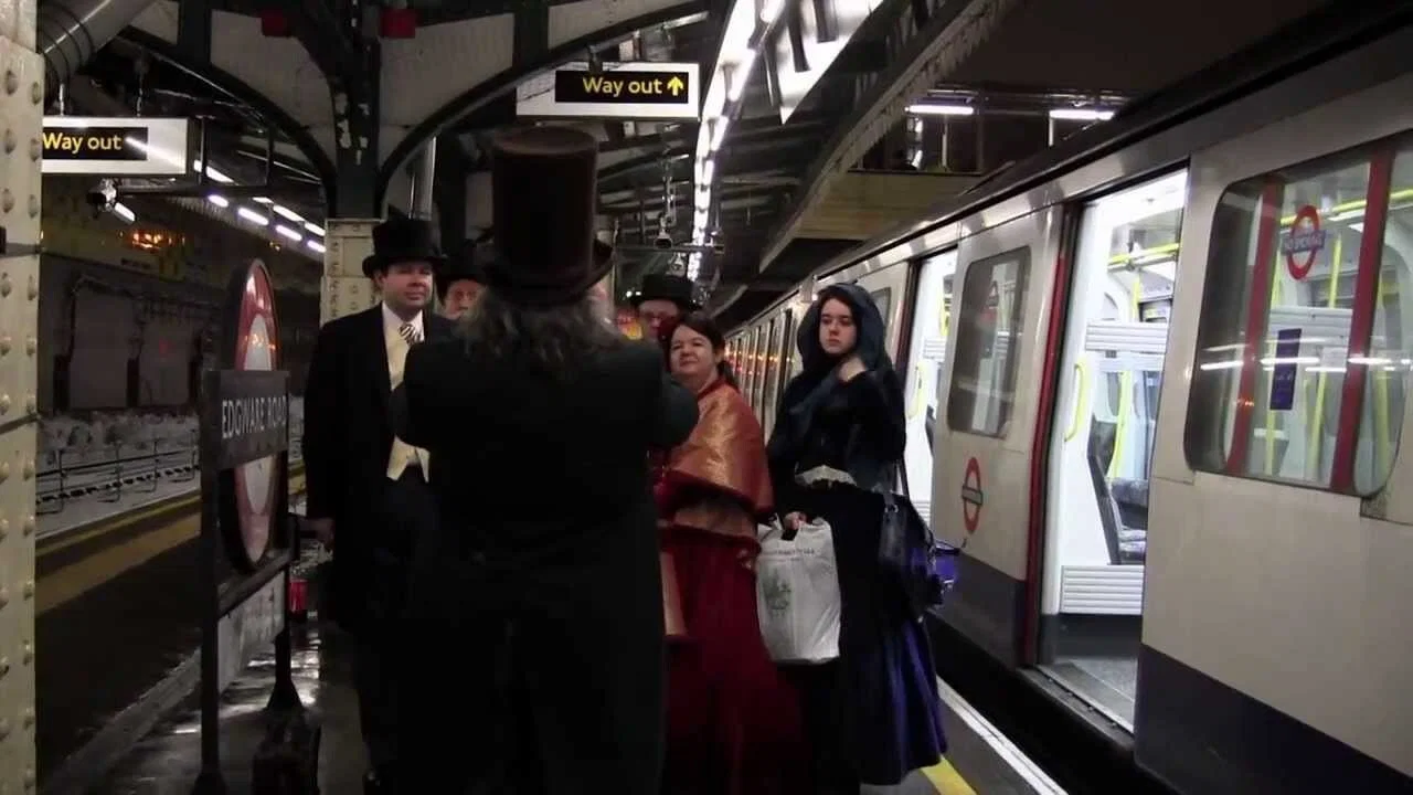 Steaming Back To Metroland - 剧照