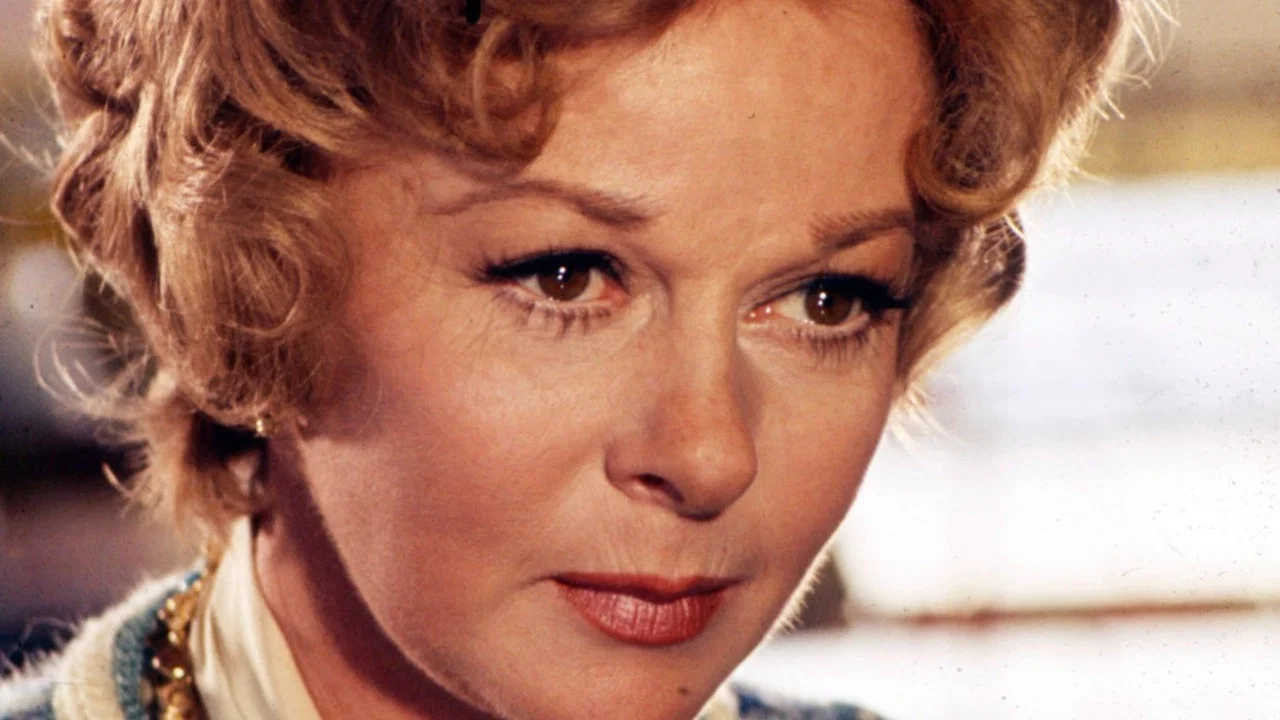Say Goodbye, Maggie Cole - 剧照