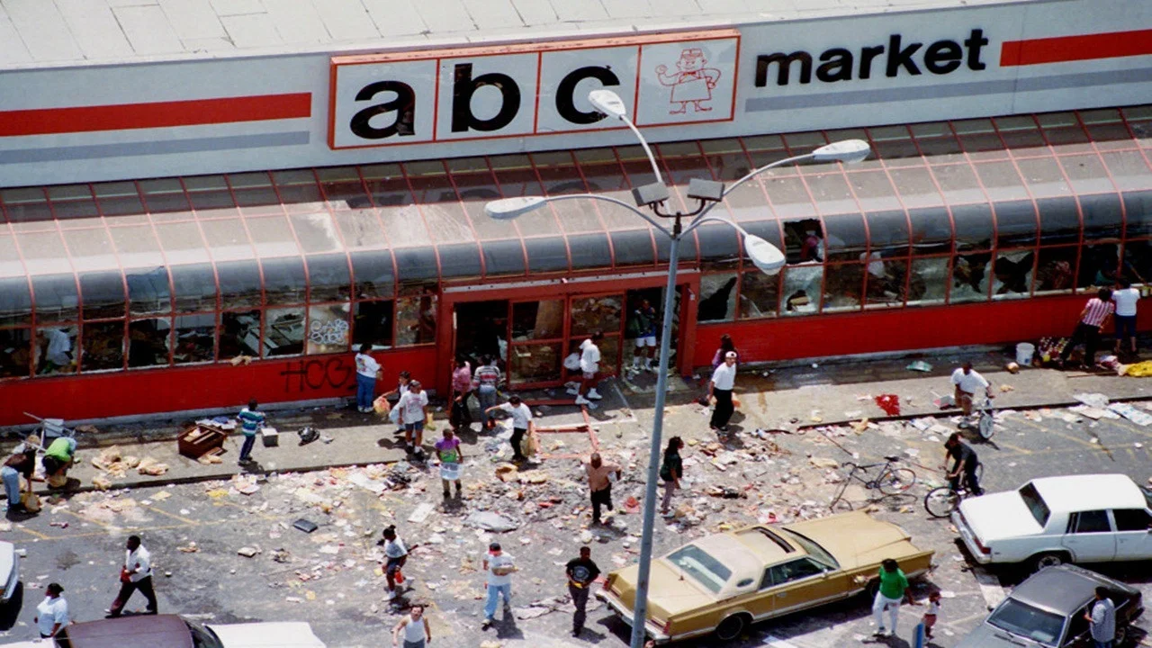 L.A. Burning: The Riots 25 Years Later - 剧照