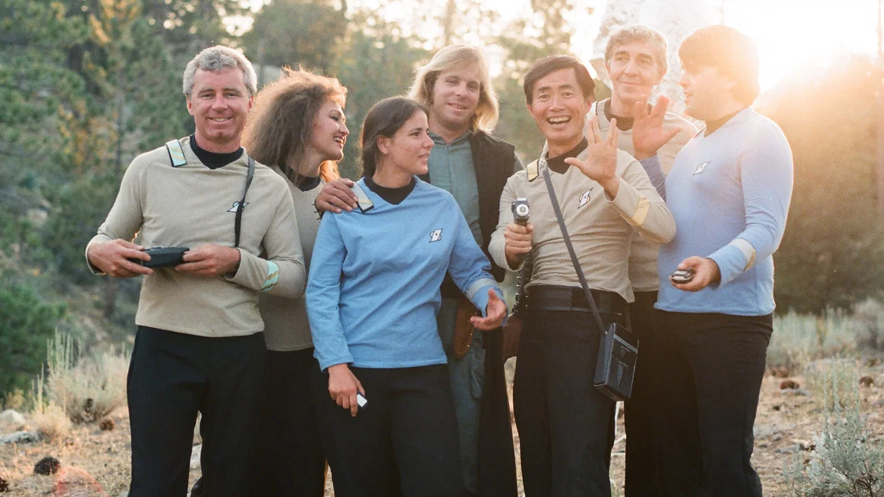Beam Me Up, Sulu - 剧照