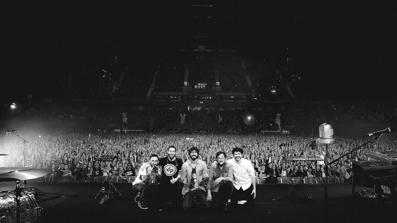 Izal: Concierto Fin De Gira Copacabana - 剧照