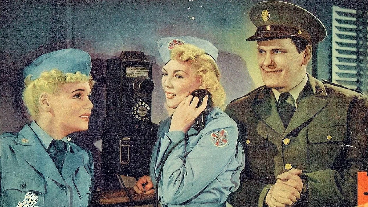 She's in the Army - 剧照