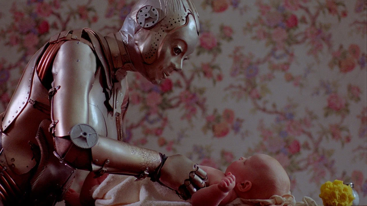 The Girl with the Mechanical Maiden - 剧照