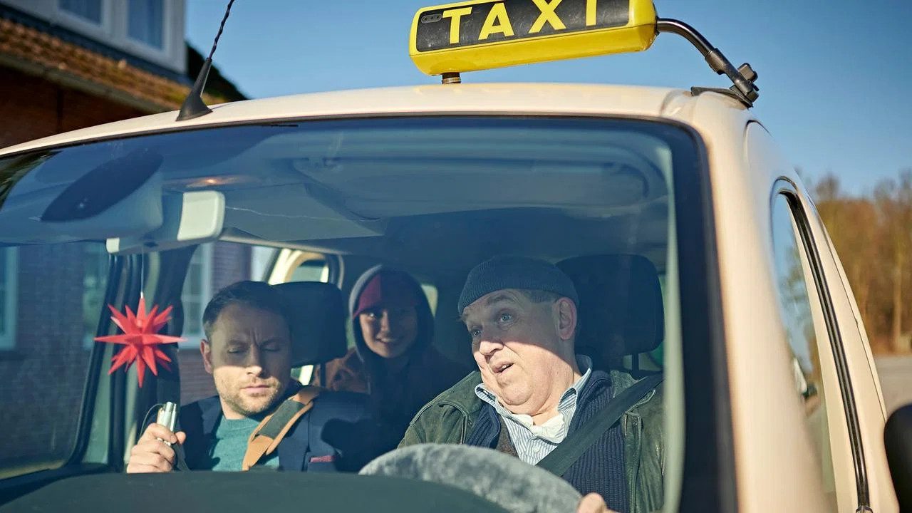 Ein Taxi zur Bescherung - 剧照
