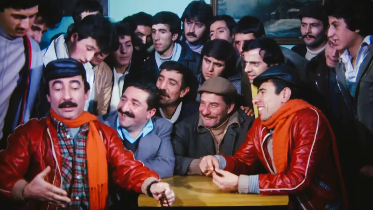 &Ccedil;i&ccedil;ek Abbas - 剧照