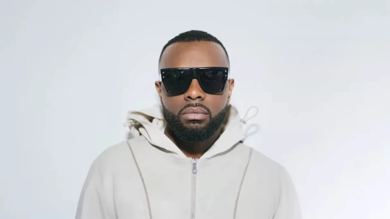 GIMS &agrave; Paris la D&eacute;fense Arena : le concert &eacute;v&eacute;nement - 剧照