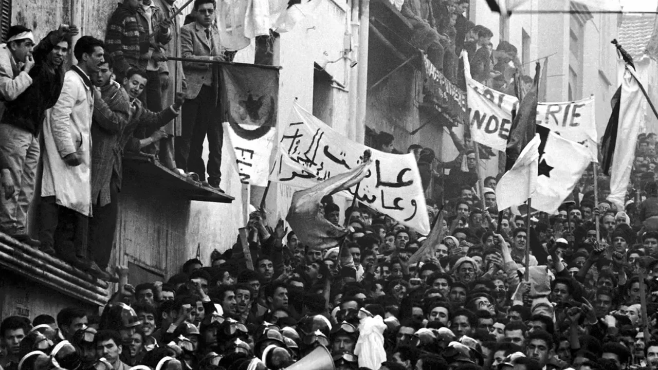 Un Seul H&eacute;ros, Le Peuple - 剧照