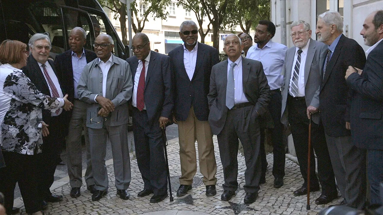 Opera&ccedil;&atilde;o Angola: Fugir para lutar - 剧照