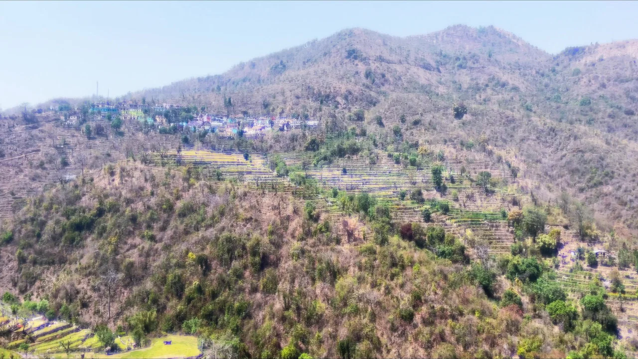 संकट का समय - 剧照