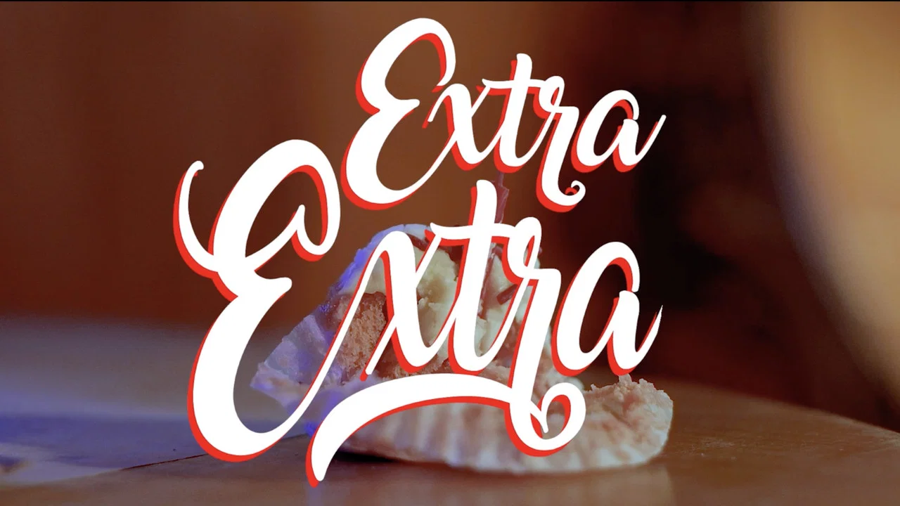 Extra Extra - 剧照