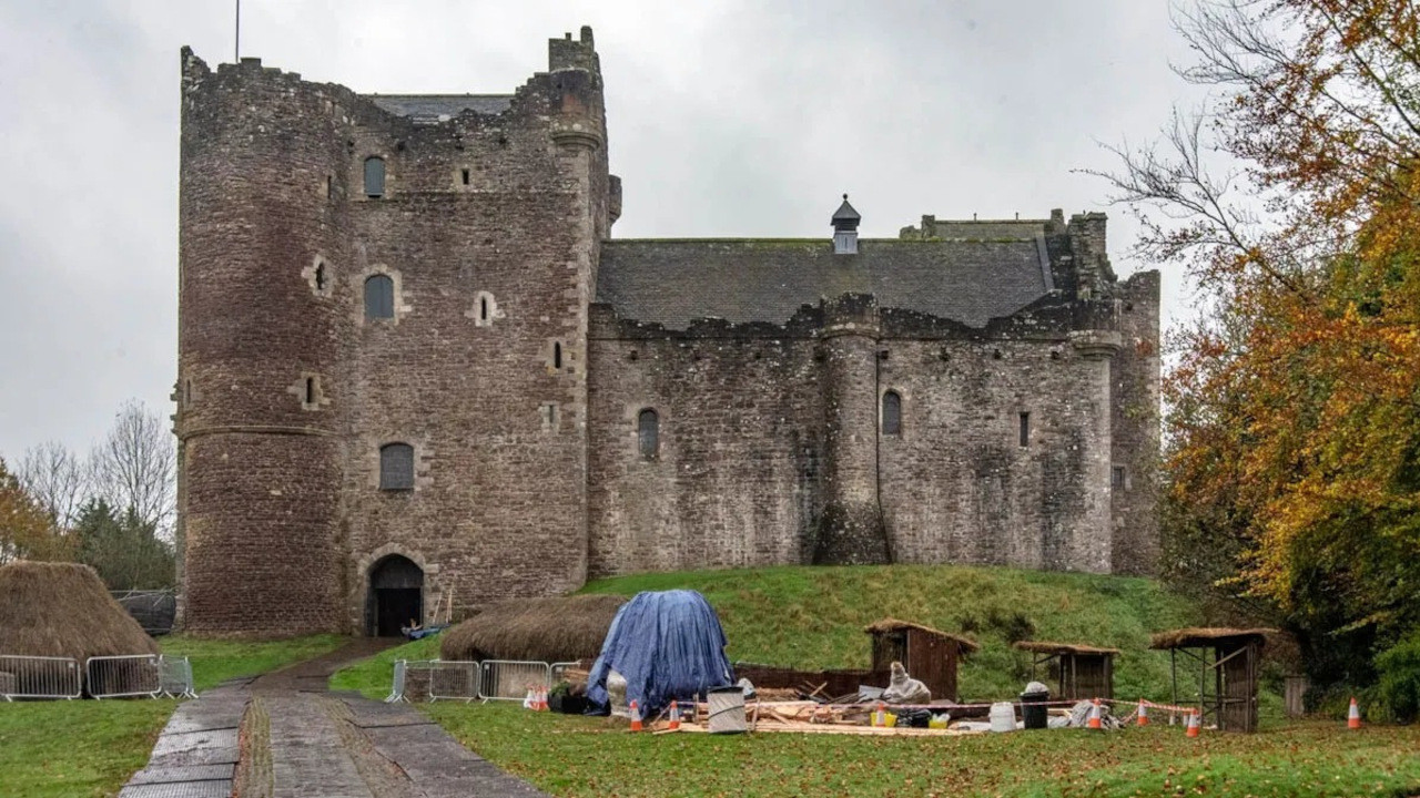 The Quest for the Holy Grail Locations - 剧照